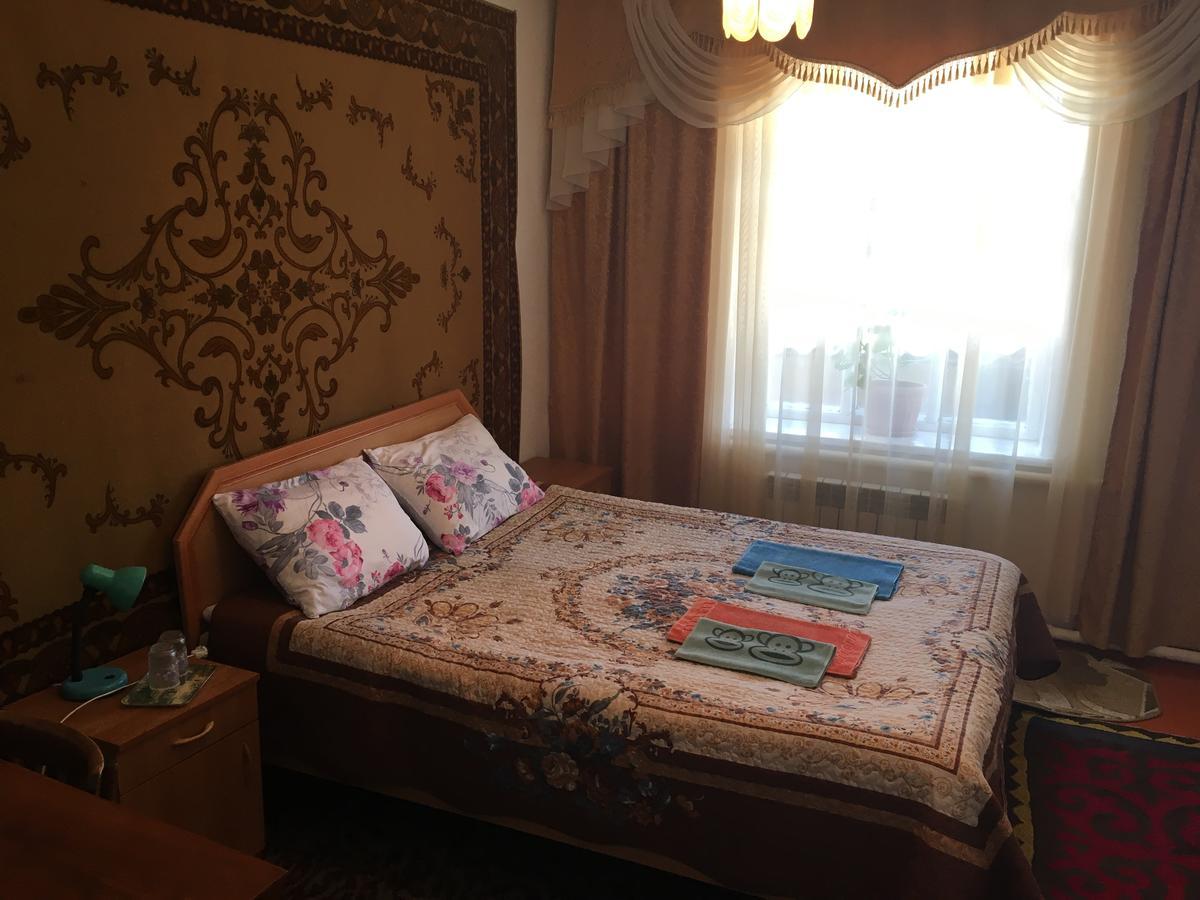 Guest House Baytur Kochkor Exterior photo